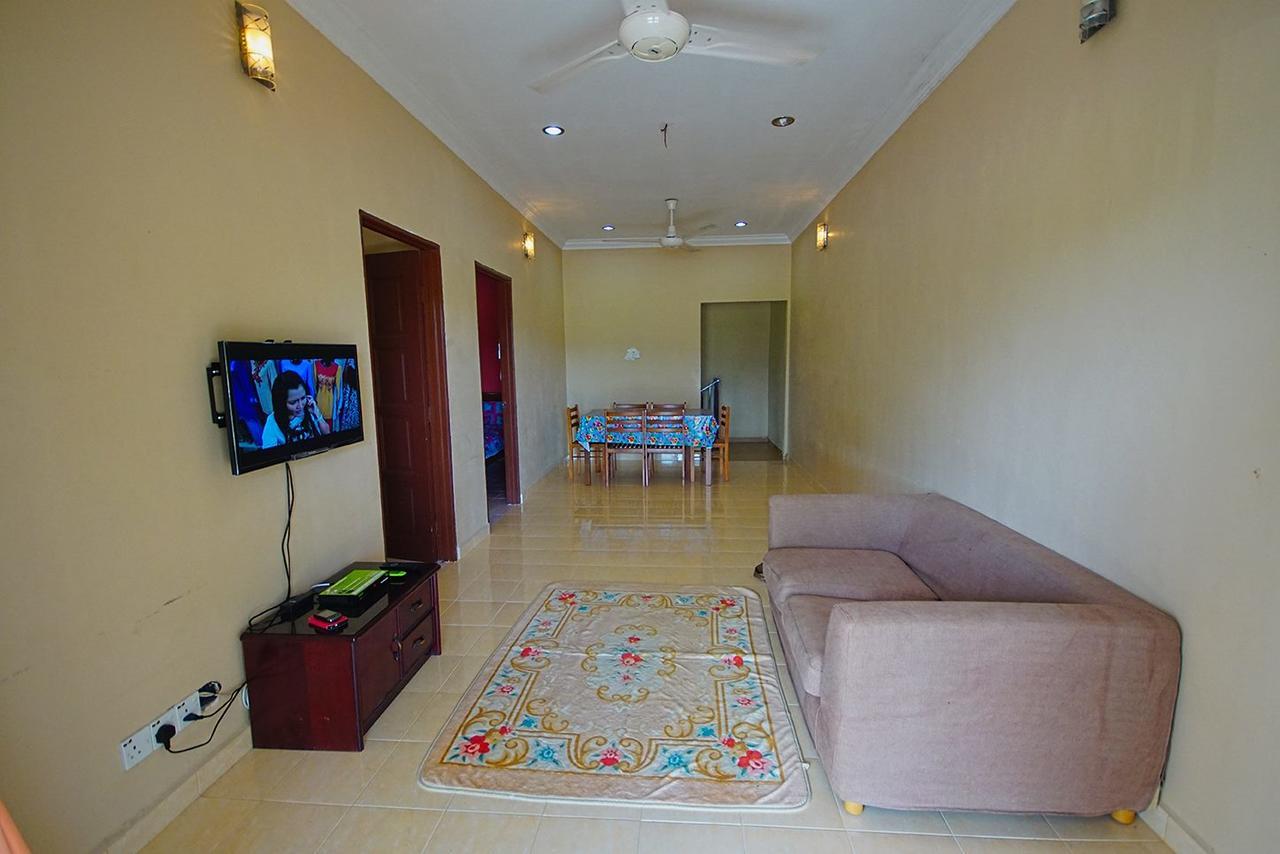 Abisabi Homestay Kangar Bagian luar foto